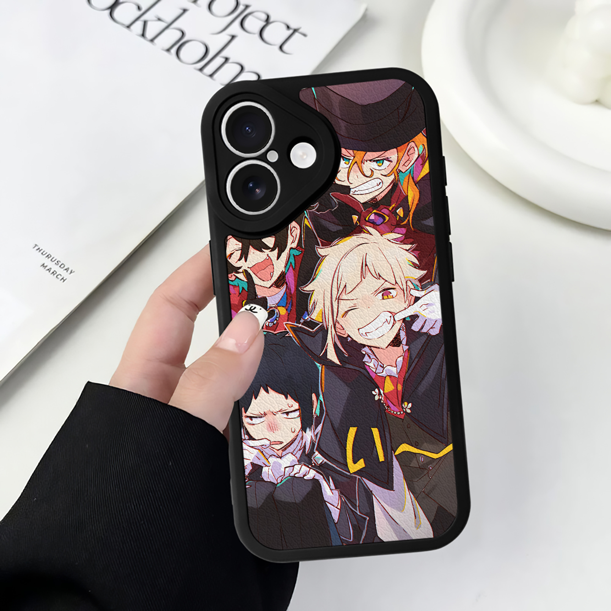 （画像用） 文豪ストレイドッグス Bungo Stray Dogs 【iPhone 16シリーズ対応】シリコンスマホケース（レザー調） 材質：シリコン